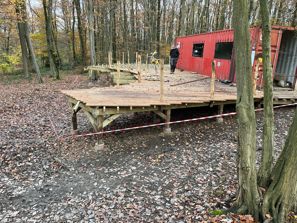 Les travaux d'installation d'un accrobranche - Suivi.